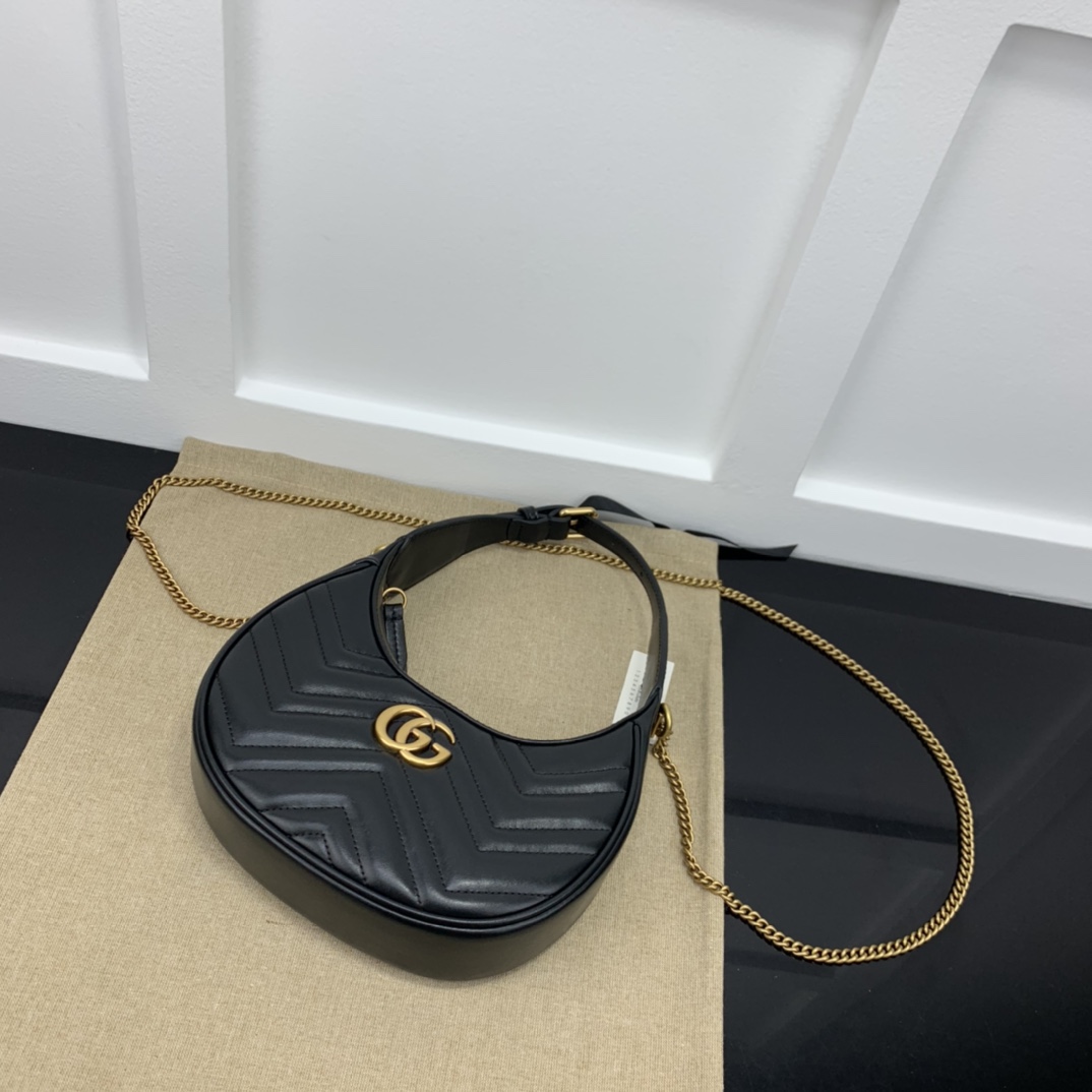 Gucci Hobo Bags